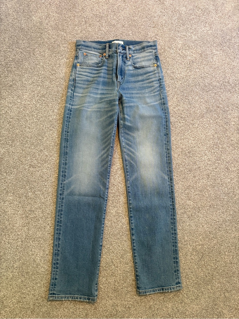 BRAND NEW AE77 “The Straight” Jean
